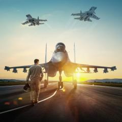 皇牌空战 - eb57qzzQ4sNV2nueWxkBx20Yl3B.jpg