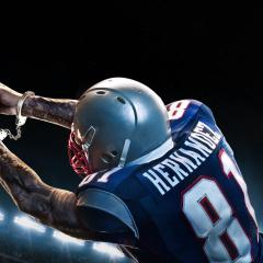 American Sports Story: Aaron Hernandez - gY9rL1ci8UF7NSNYxEgshzvZe4c.jpg