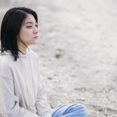 不愿恋爱的雀斑小姐 - saTATdOemwH0RkHf3vdqABpZ0vp.jpg