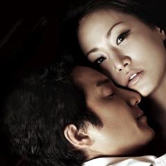 两个女人 - pDHsUTHrScVg15OwMY3lRAiBMxE.jpg