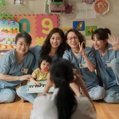 阳光女子合唱团 - sWNSeqyxm7WouDFUDhedRPbRwvs.jpg