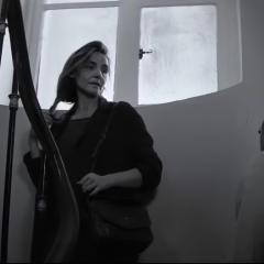 女人的阴影 - rCcdlTtHM5fezvixiy0VGI5toUs.jpg