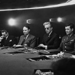 奇爱博士 - 6DyuqdJ7mX6L0iXI03Tmemm65MI.jpg
