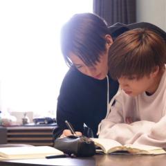 只能亲吻不幸同学了！ - z5oJc0gES9RtxF1SwSCq5FM8DUl.jpg