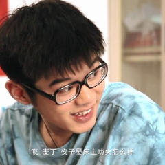 类似爱情 - 462edc2ddb45c773.png