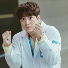 幽灵医生 - 6bazJ3oaQC5iTKJMLUkci0LI3Gu.jpg
