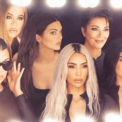The Kardashians - 7omuf1cNFyjEL1lQNxyr2ZEqslT.jpg